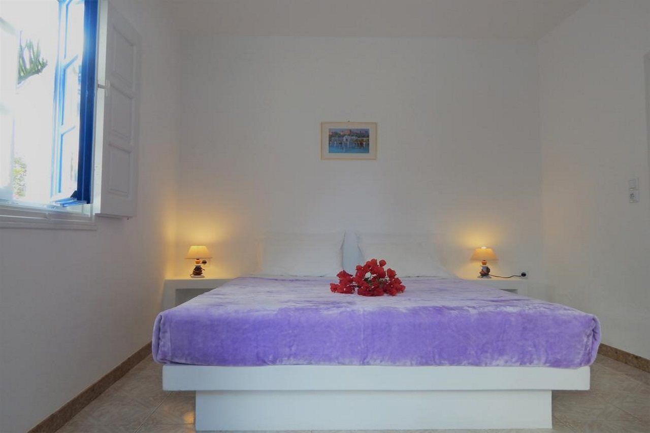 Evgenia Rooms And Apartments Folegandros Town Exterior foto