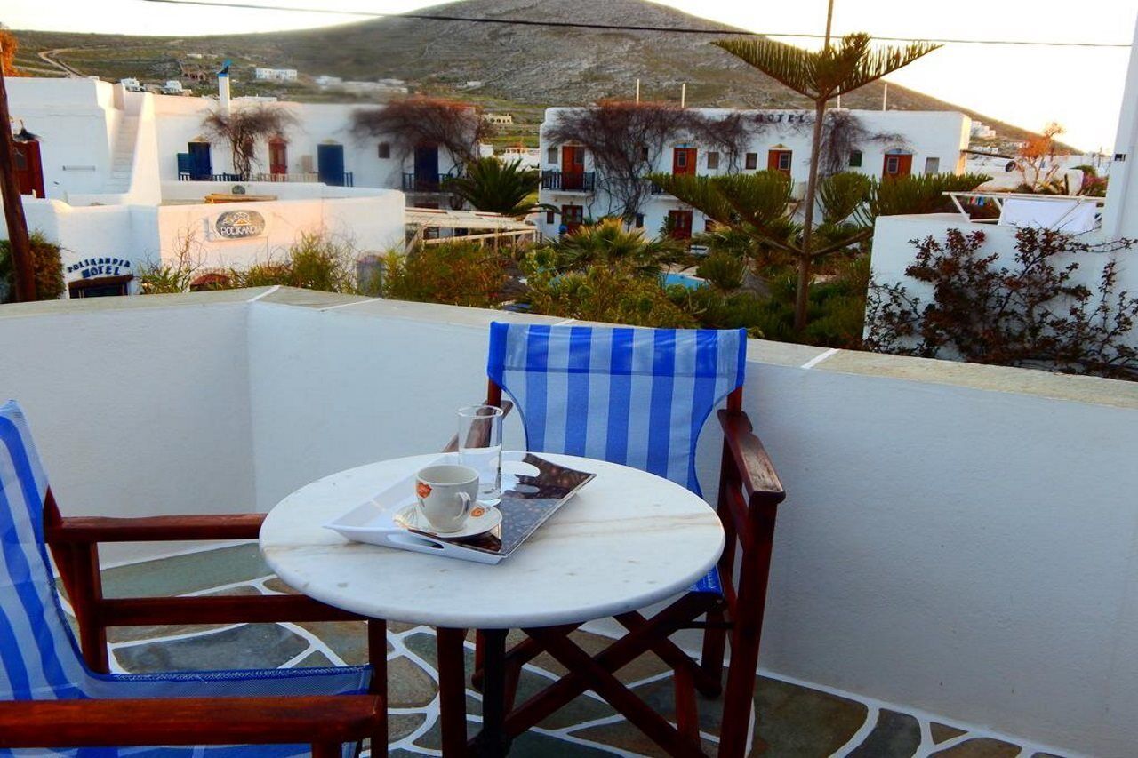Evgenia Rooms And Apartments Folegandros Town Exterior foto